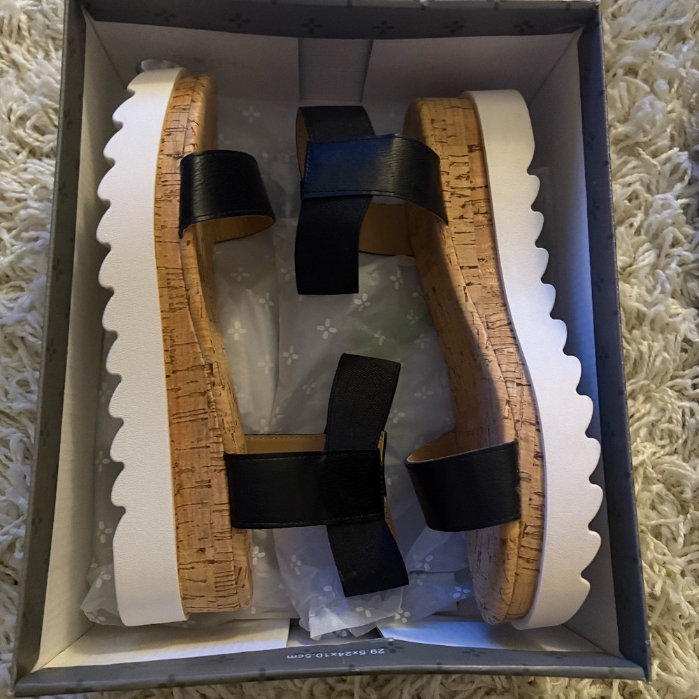 Melanyy Womens Faux Leather Sandals